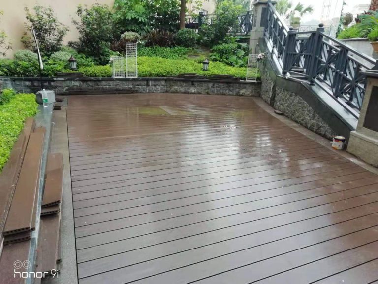 New decking project in Guangning, Zhaoqing City