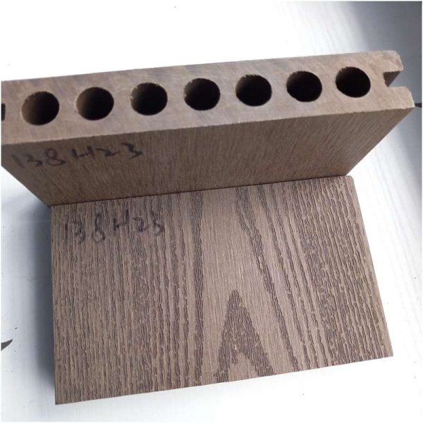 D13823 hollow decking boards or hollow wpc decking with natural wood look while non slip decking