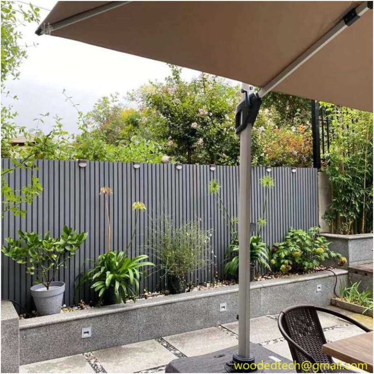 Use WPC wall panels to easily create a beautiful and comfortable garden