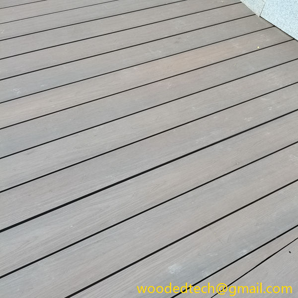 3,000 square meters of wpc deck boards in Zhaoqing Qixingyan Scenic Area