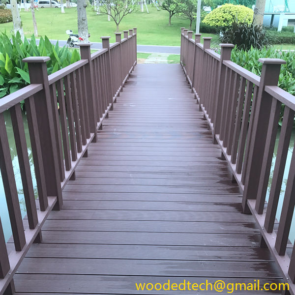 Composite decking and railing in the Jiaomen River landscape in Guangzhou