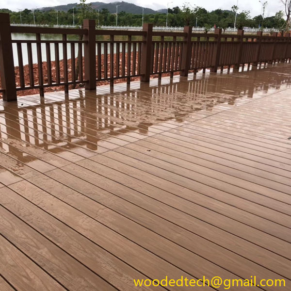 Exterior wpc flooring installed in the park under construction