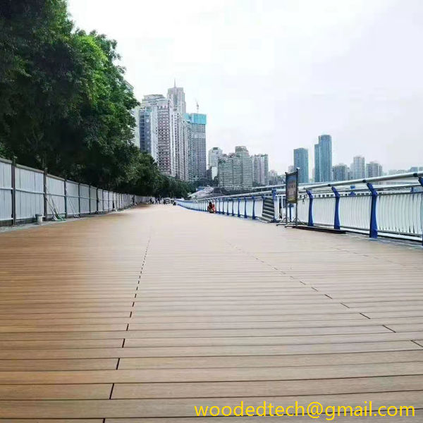 Plastic wood deck boards used in Guangzhou Panyu Star River