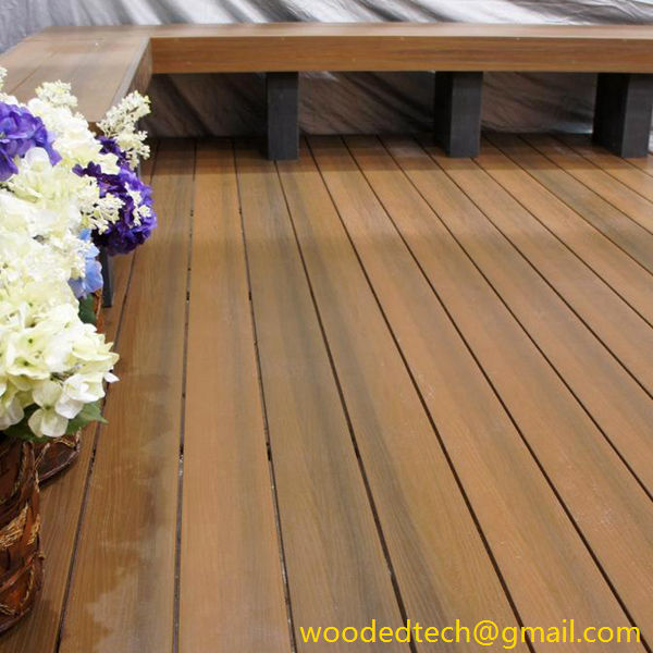 Plastic wood like flooring does not require painting