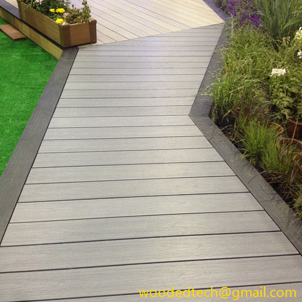 The wood composite decking boards at the Canton Fair are very beautiful