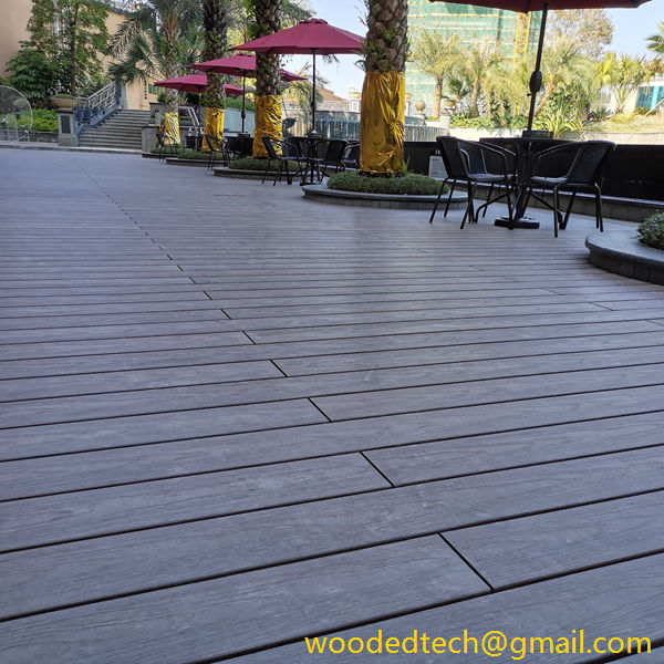 WPC composite decking laid by Zhaoqing Hongxuan Real Estate Company