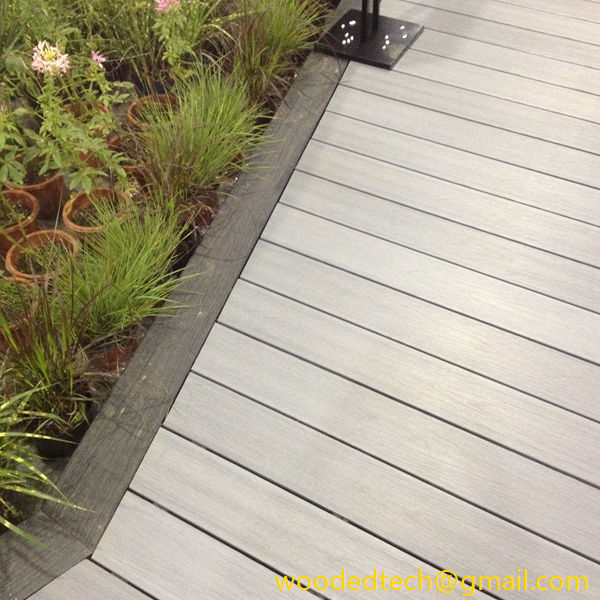 Wood composite floor decking is popular at the Canton Fair