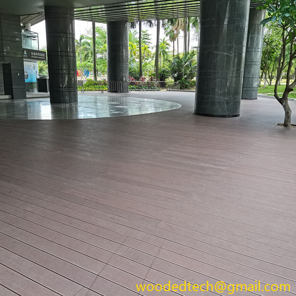 8 foot composite decking under hotel lobby