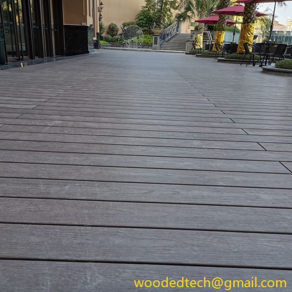 Create a Beautiful Outdoor Space with Decking Composite Garden Solutions