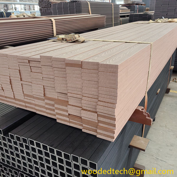 Fake Wood Boat Decking: Durable Fake Wood Boat Decking for Marine Applications