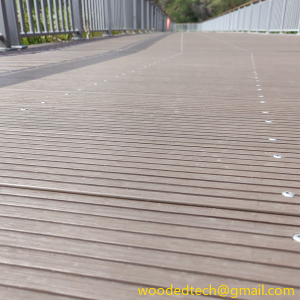 How Do You Clean a Composite Deck: Effective Methods for Cleaning Your Composite Deck