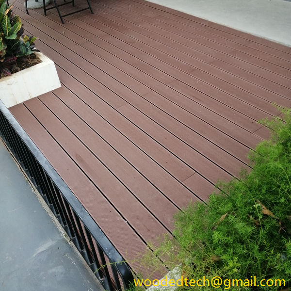 How Much Does a Composite Deck Cost: Factors Affecting the Cost of a Composite Deck