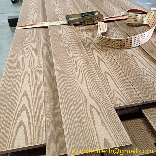 Is Wood or Composite Decking Better? Pros and Cons