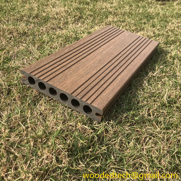 Maximize Your Space with 1 1/2 Thick Composite Decking for a Modern Look