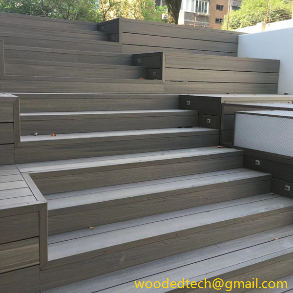 Safe and Stylish Composite Wood Deck Steps for Your Outdoor Area