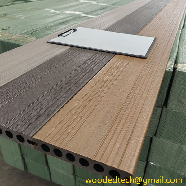 Stylish Composite Decking Wood Effect for a Classic Finish