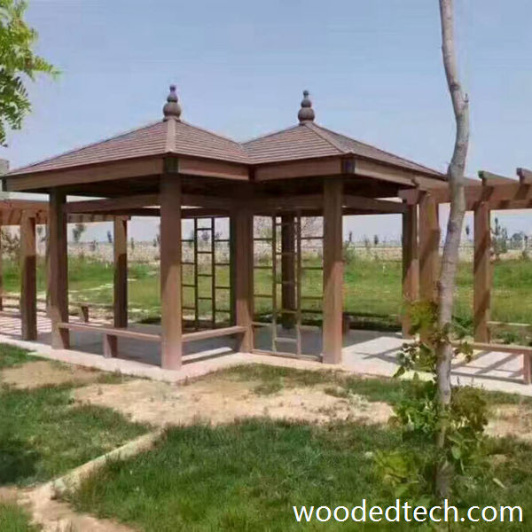 Wood Composite Loggia for a Modern Outdoor Living Space