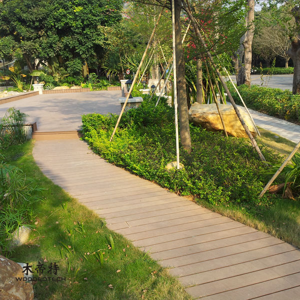 Come creare un tunnel verde con il legno WPC utilizzando i prodotti Woodedtech